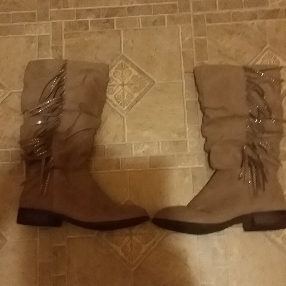 Steve Madden boots (sz. 5)